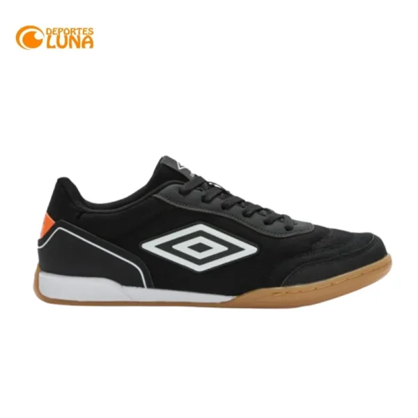 umbro-sala-street-iii