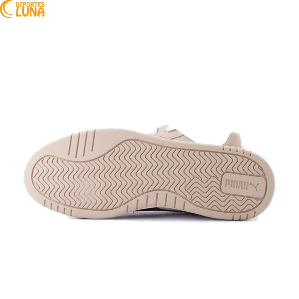 Puma Caven III 404484-25 – Detalle de suela Suela de goma Puma Caven III 404484-25 con dibujo de tracción