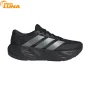 adidas Galaxy 8 KH5611 negras con detalles plateados y mediasuela Cloudfoam vistas desde el lateral exterior.